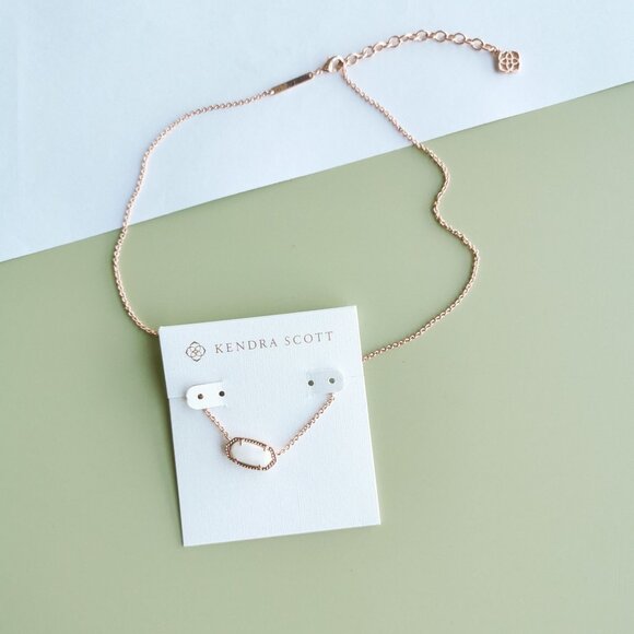Kendra Scott Elisa white Pearl Necklace - Rose Gold - Picture 3 of 4